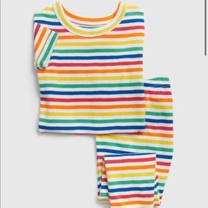 BabyGap Rainbow Stripe PJ set 18-24 - NWT